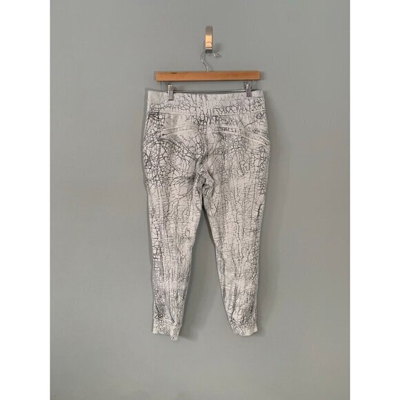 Lululemon thread dye white black 7/8 length warm down jogger sweatpants - Picture 5 of 12